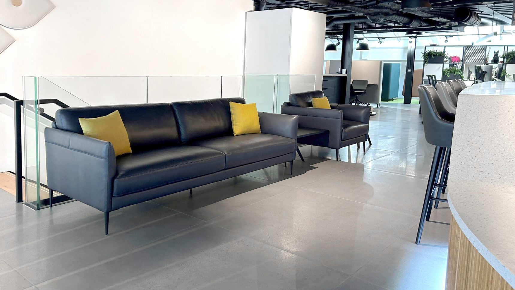 Elite Madison Madison Three-Seater Sofa | Hunts Office